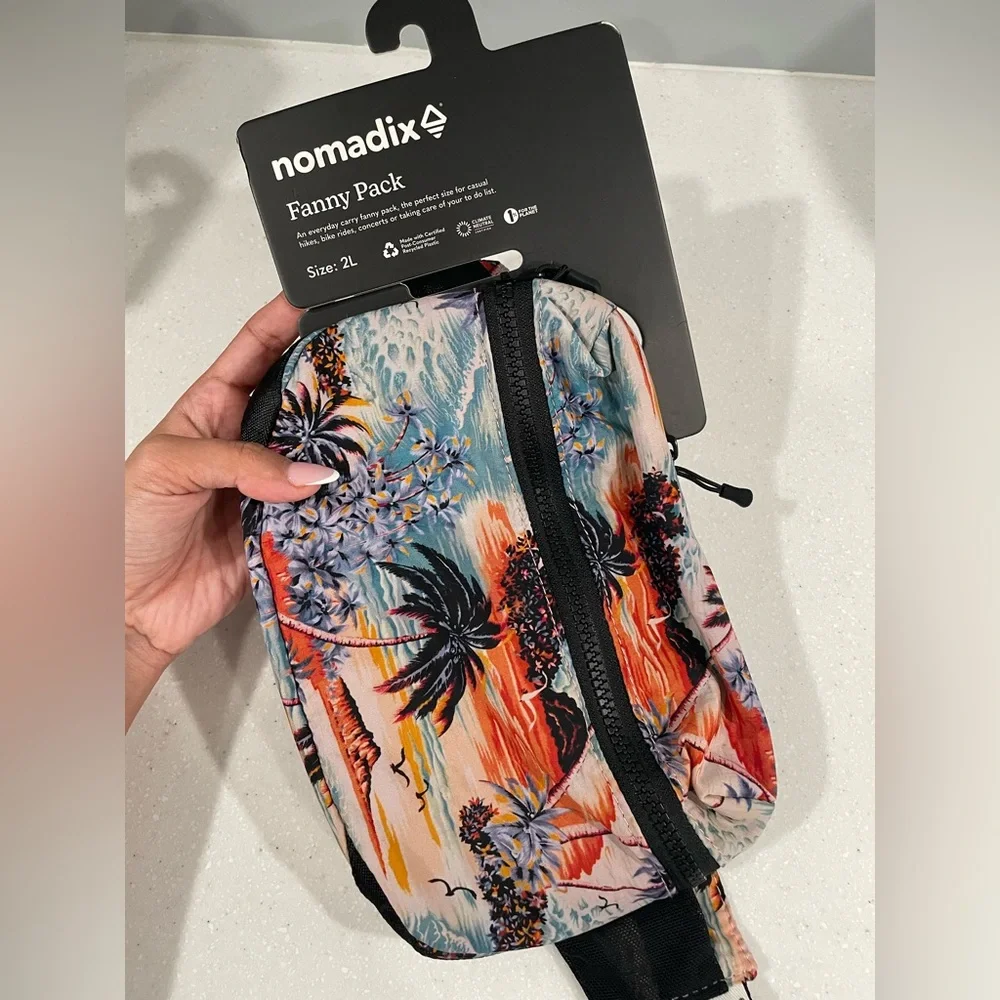 Nomadix Tropical Island Time Print Fanny Pack - Multicolor - Picture 2 of 3